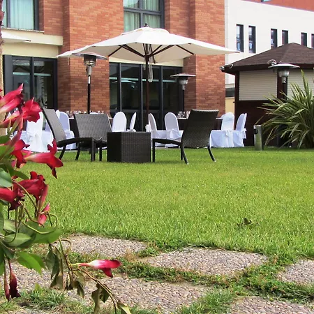 Mercure Leonardo da Vinci Rome Airport-3